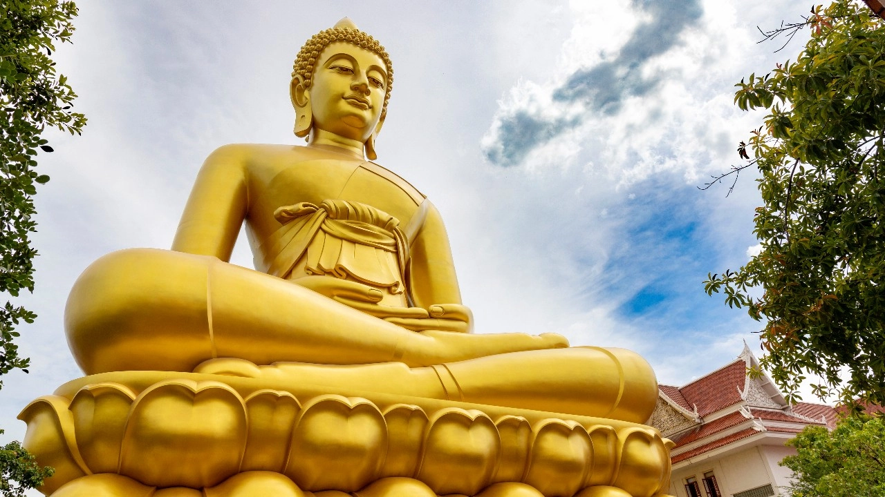 Wat Paknam